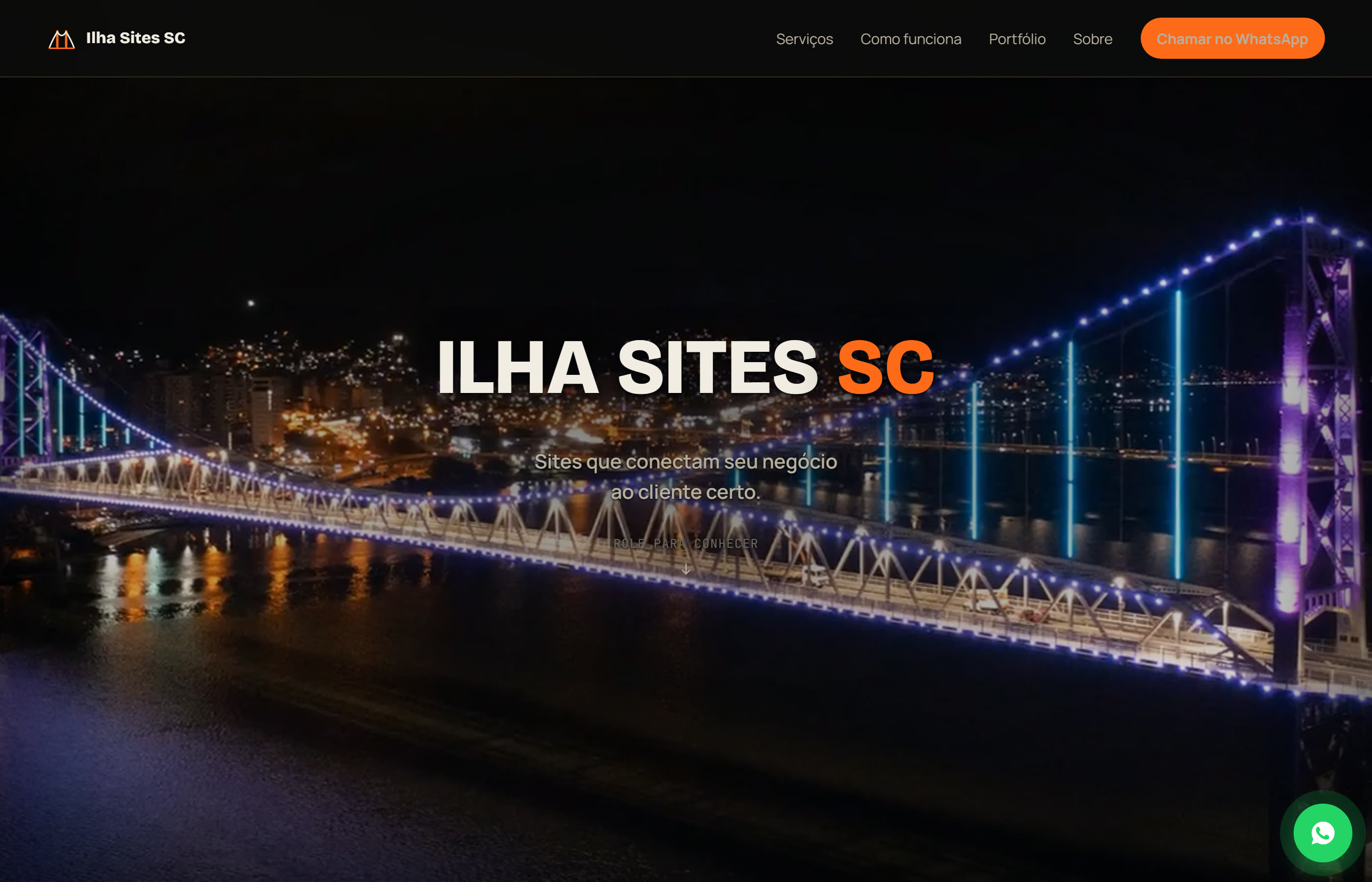 Início do site da Ilha Sites SC, com o vídeo de abertura e o nome em destaque sobre a ponte